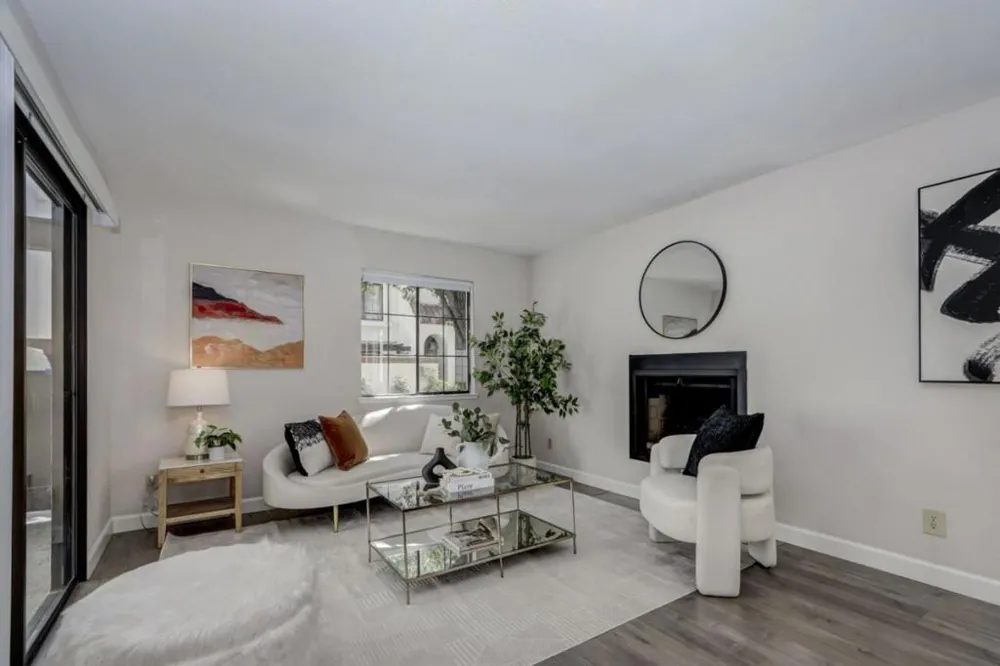 19948 Portal Plaza Cupertino, CA 95014