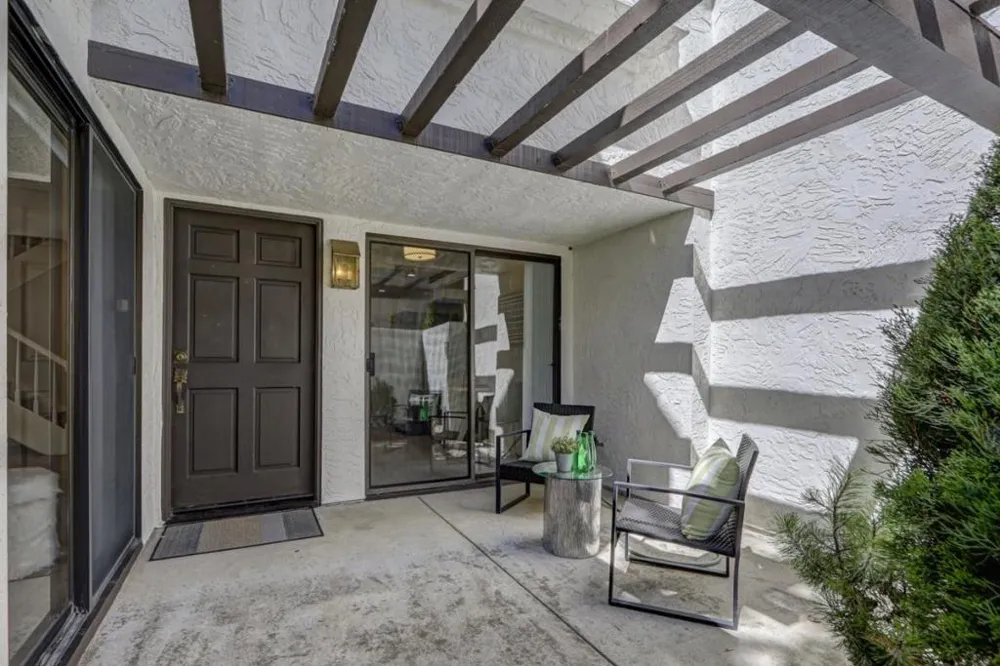 19948 Portal Plaza Cupertino, CA 95014