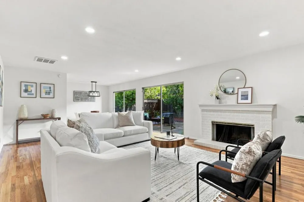 1104 Lillick Drive Sunnyvale, CA 94087