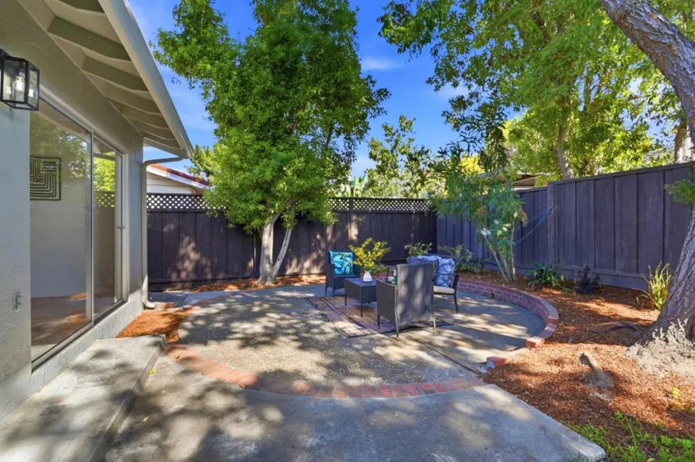 1104 Lillick Drive Sunnyvale, CA 94087