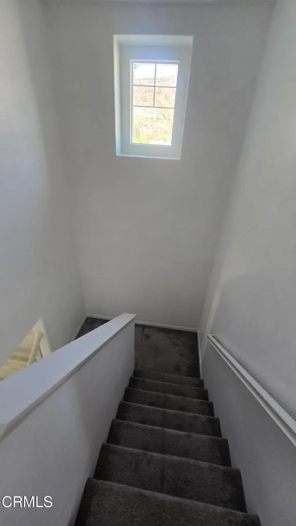 242 Hydrangea Street Fillmore, CA 93015