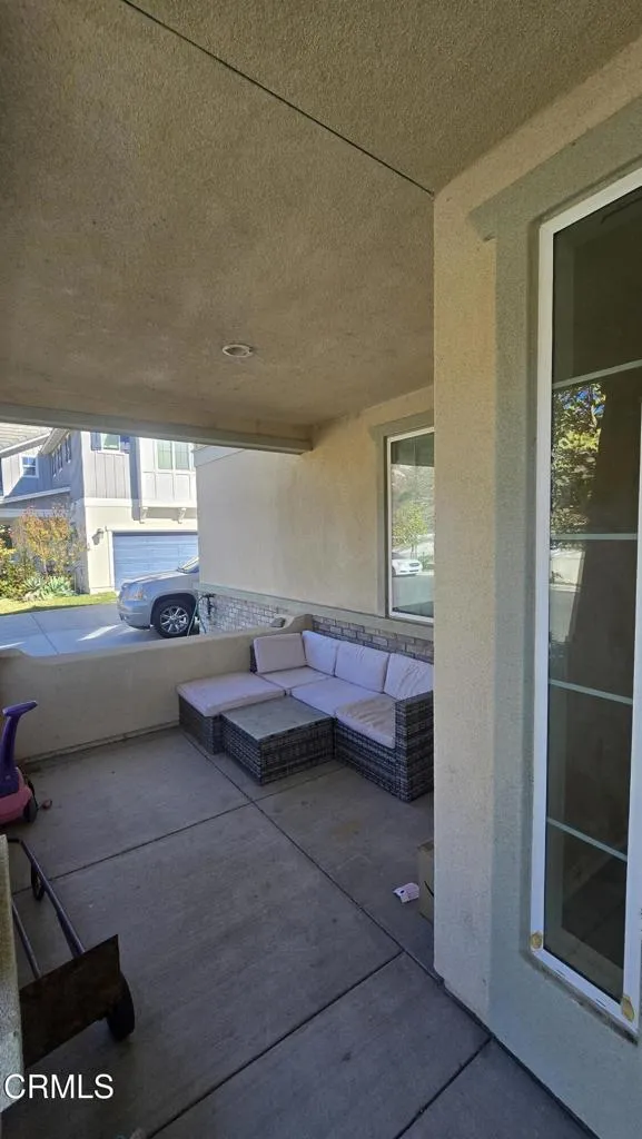 242 Hydrangea Street Fillmore, CA 93015