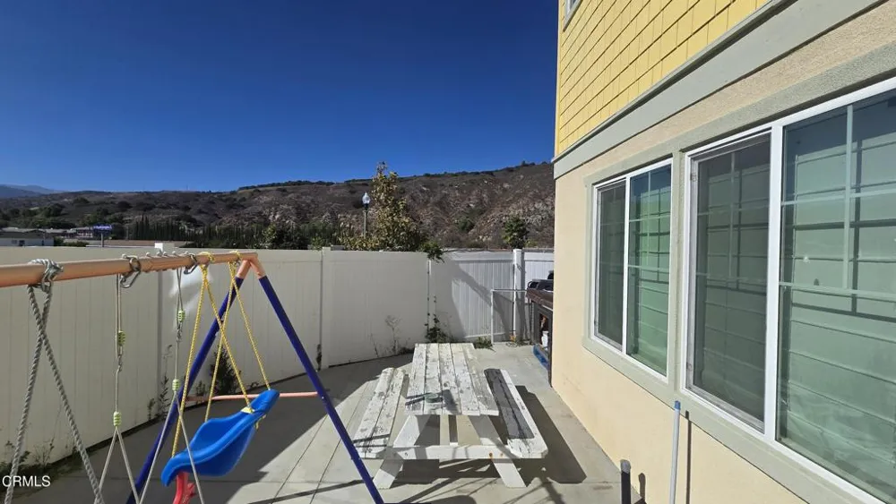 242 Hydrangea Street Fillmore, CA 93015