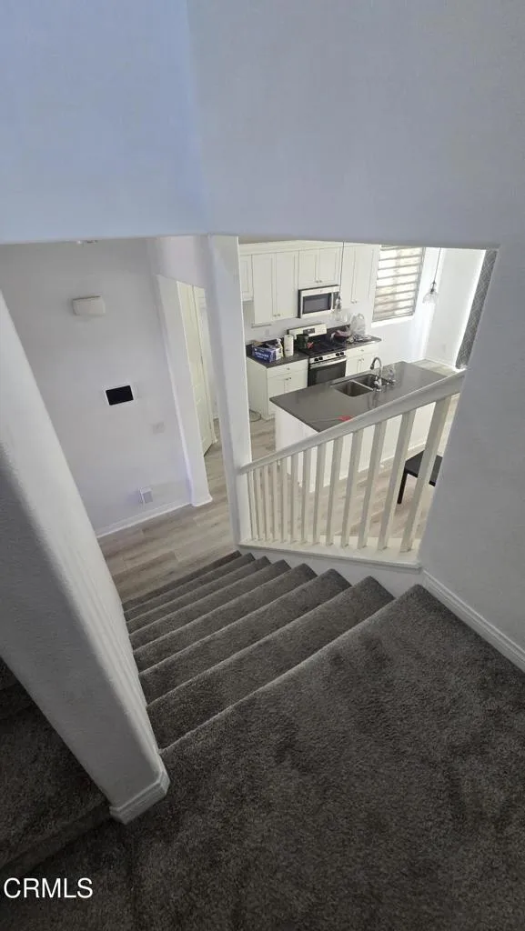 242 Hydrangea Street Fillmore, CA 93015