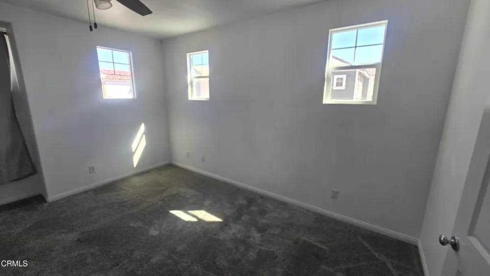 242 Hydrangea Street Fillmore, CA 93015
