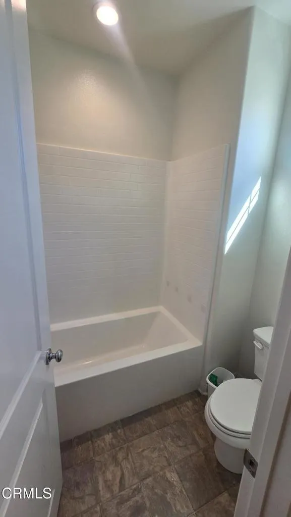 242 Hydrangea Street Fillmore, CA 93015