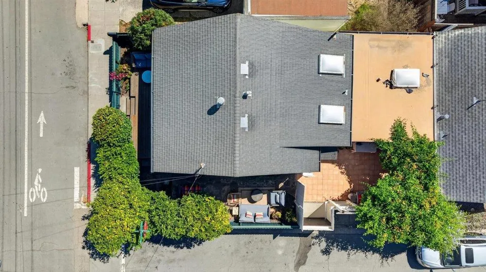 319 Seabright Avenue Santa Cruz, CA 95062