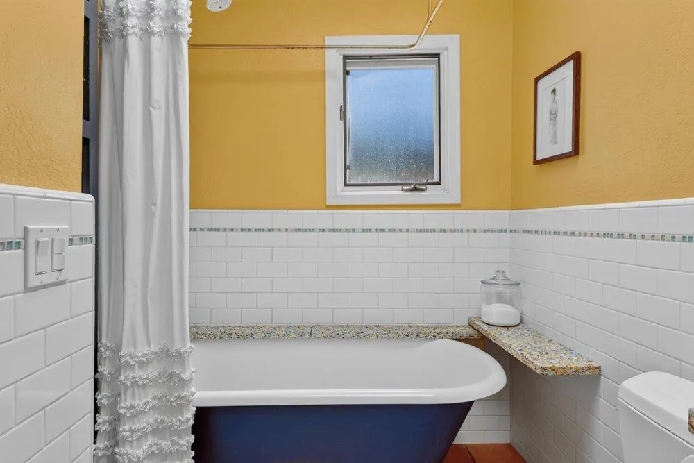 319 Seabright Avenue Santa Cruz, CA 95062
