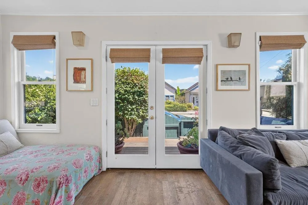 319 Seabright Avenue Santa Cruz, CA 95062
