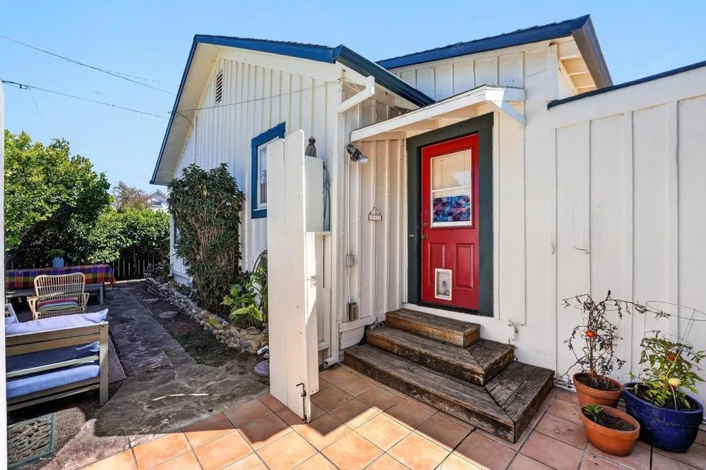 319 Seabright Avenue Santa Cruz, CA 95062