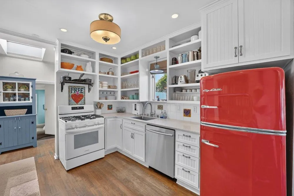 319 Seabright Avenue Santa Cruz, CA 95062