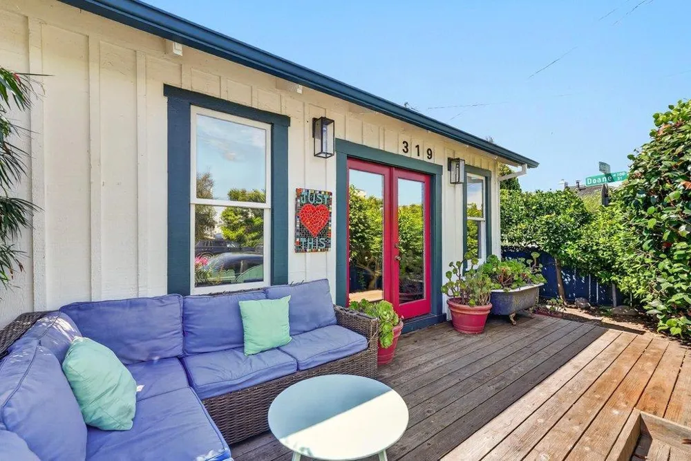 319 Seabright Avenue Santa Cruz, CA 95062