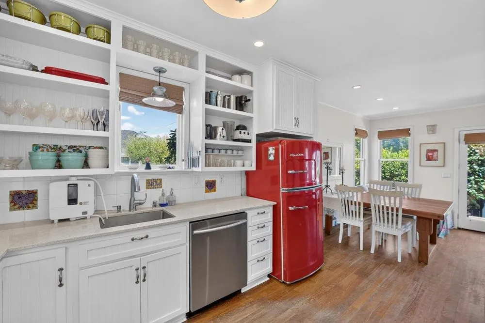 319 Seabright Avenue Santa Cruz, CA 95062
