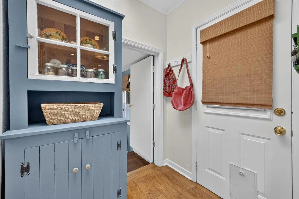 319 Seabright Avenue Santa Cruz, CA 95062