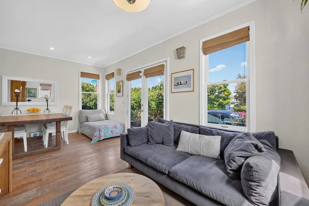 319 Seabright Avenue Santa Cruz, CA 95062