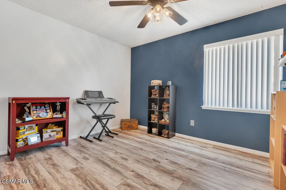 4771 Talmadge Road Moorpark, CA 93021