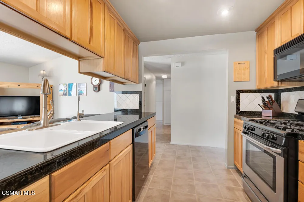 4771 Talmadge Road Moorpark, CA 93021