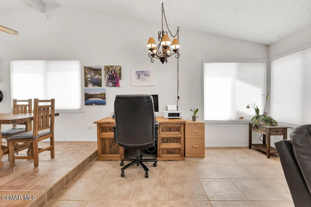 4771 Talmadge Road Moorpark, CA 93021