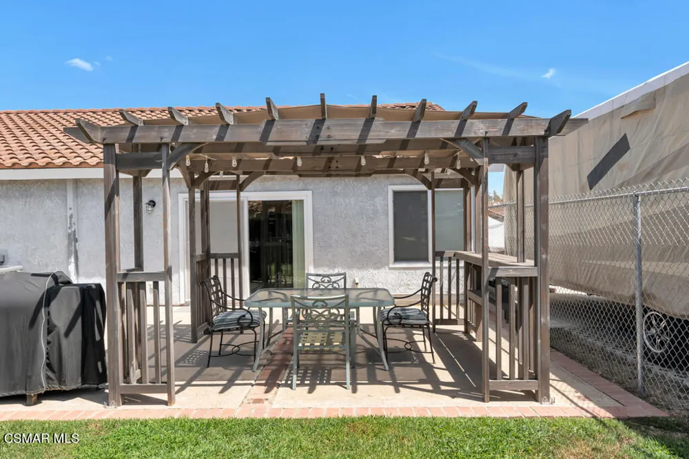 4771 Talmadge Road Moorpark, CA 93021