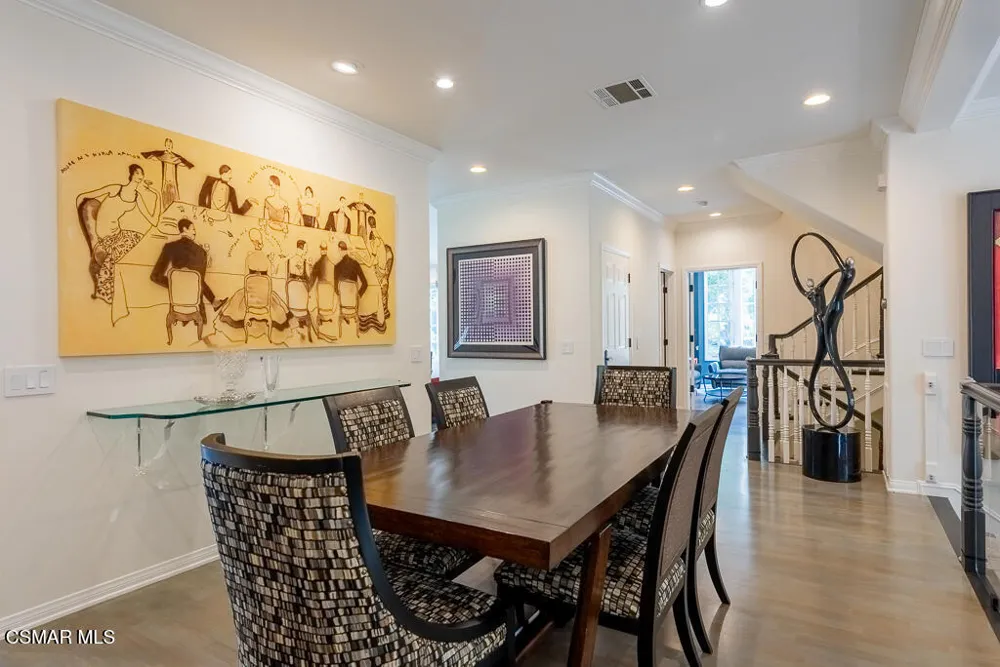 2491 Swanfield Court Thousand Oaks, CA 91361
