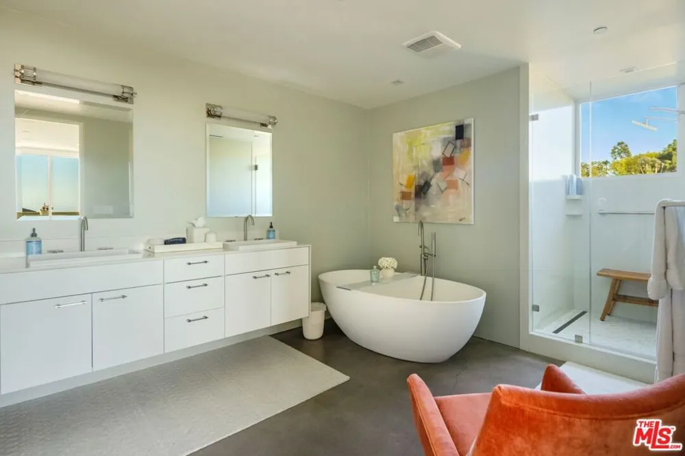1550 Casale Road Pacific Palisades, CA 90272