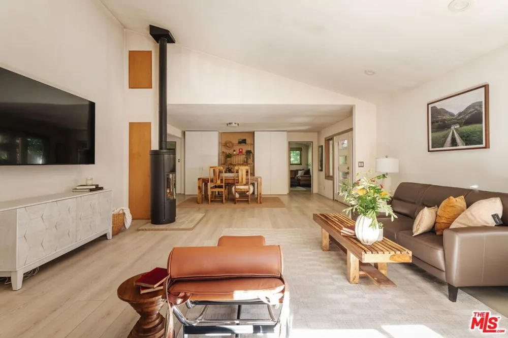 1230 Old Topanga Canyon Road Topanga, CA 90290