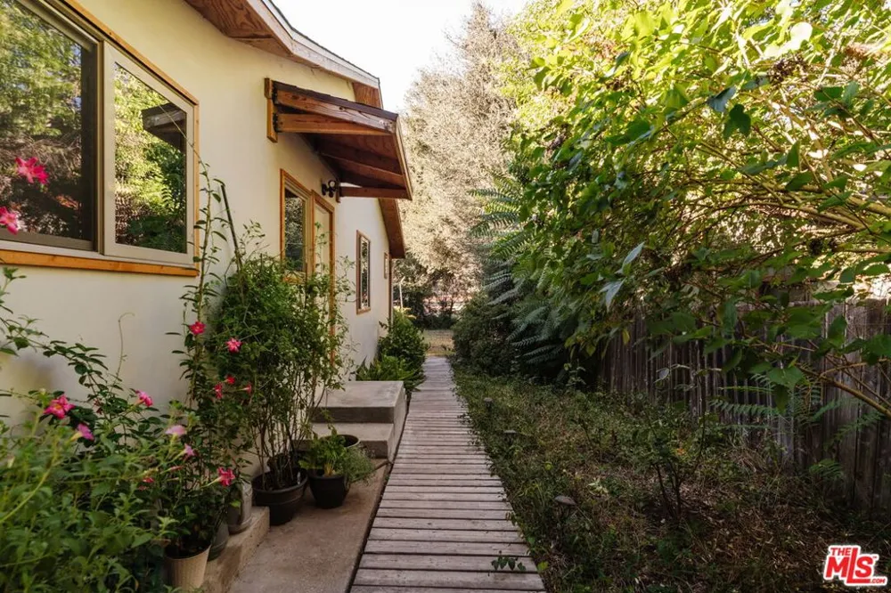 1230 Old Topanga Canyon Road Topanga, CA 90290