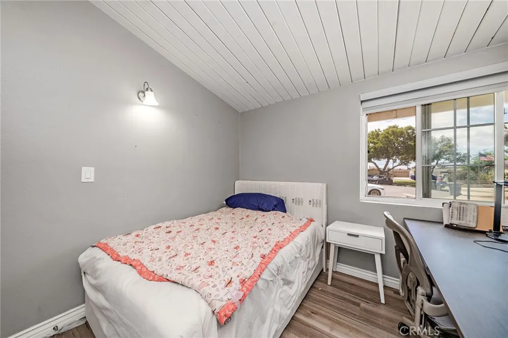 5817 Los Cientos Buena Park, CA 90620