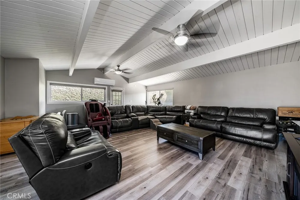 5817 Los Cientos Buena Park, CA 90620