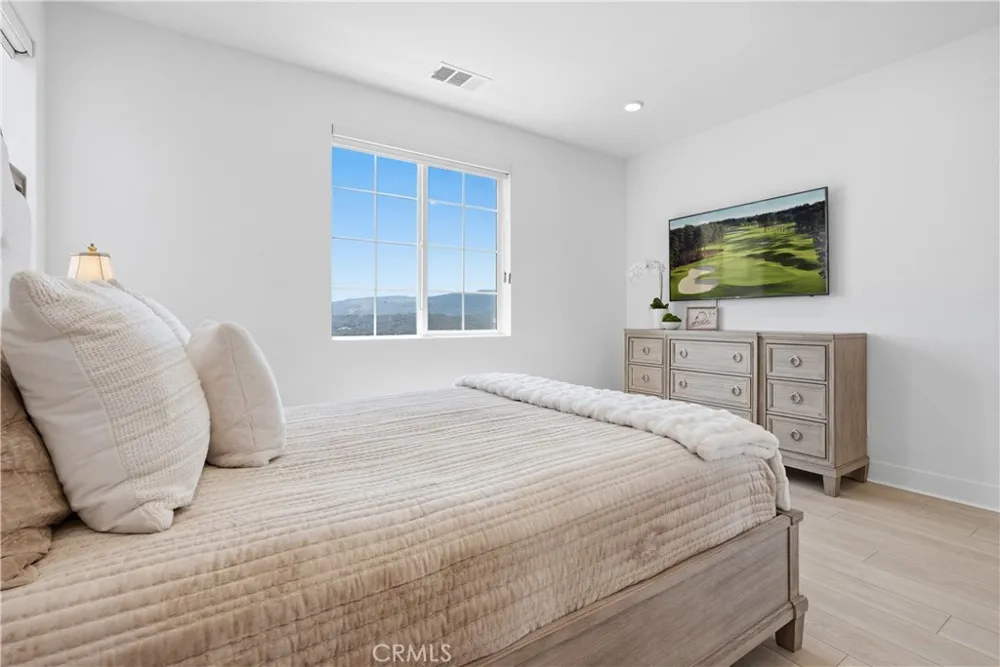 232 Heartland Way Rancho Mission Viejo, CA 92694