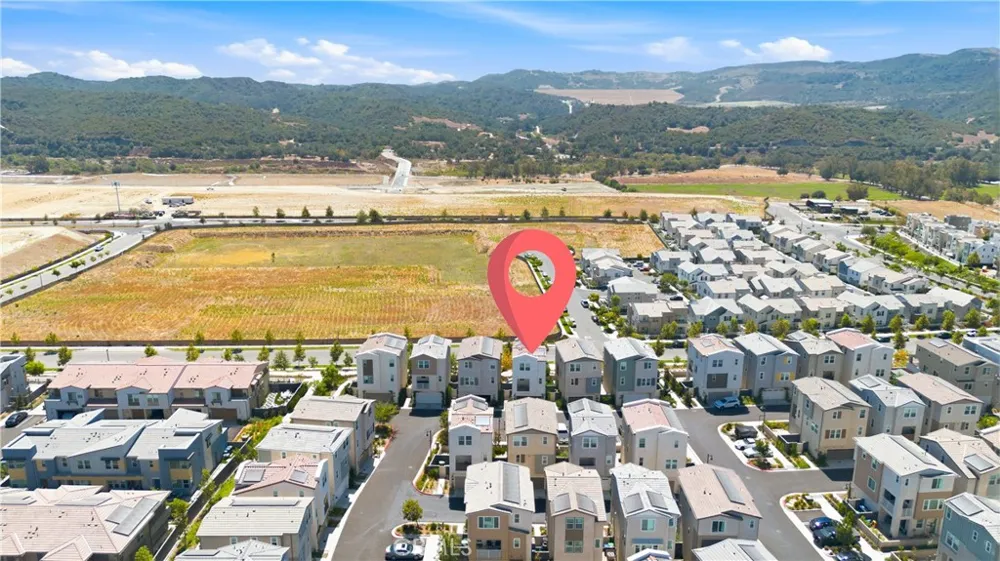 232 Heartland Way Rancho Mission Viejo, CA 92694