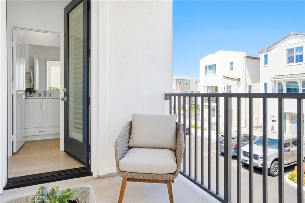 232 Heartland Way Rancho Mission Viejo, CA 92694