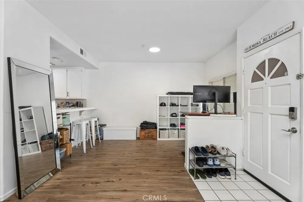2960 Champion Way #1008 Tustin, CA 92782