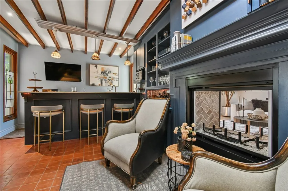 5546 Strohm North Hollywood, CA 91601