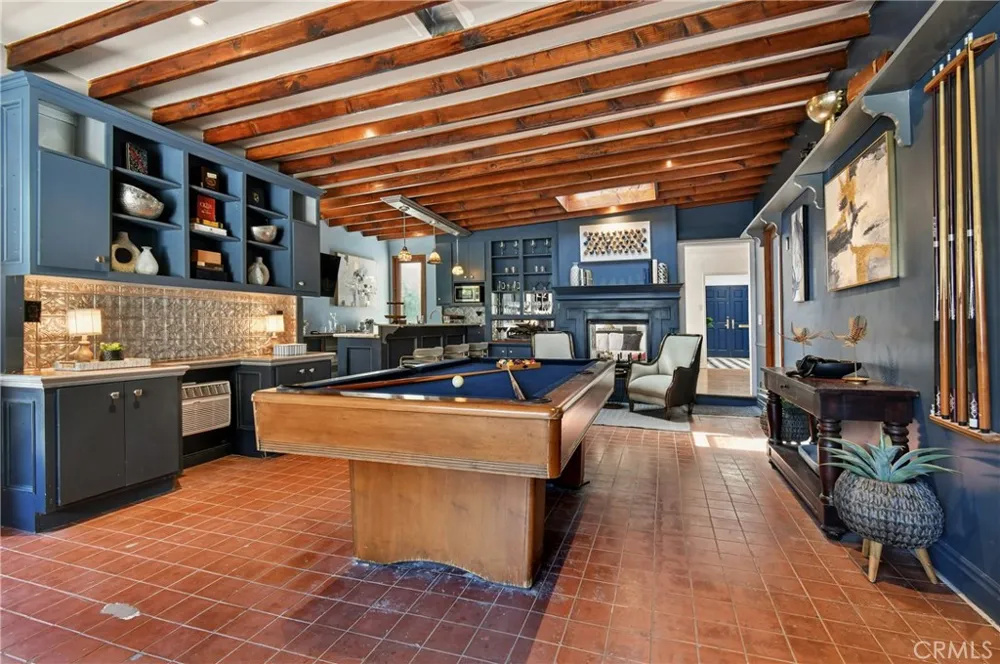 5546 Strohm North Hollywood, CA 91601