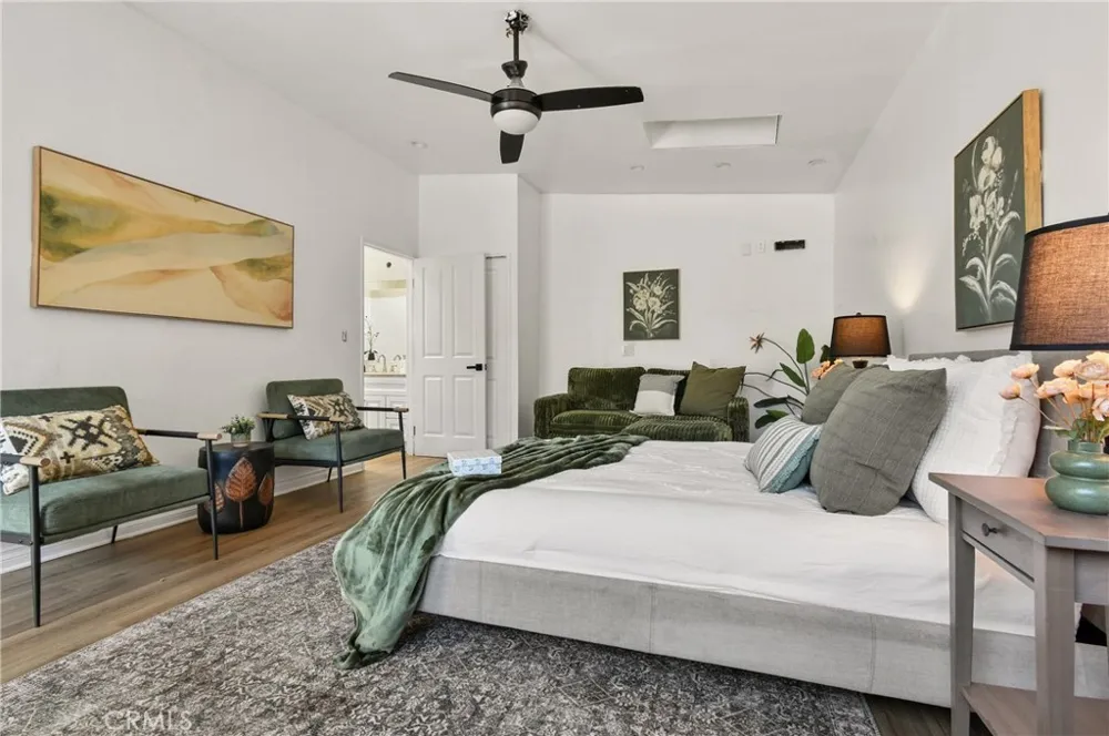 5546 Strohm North Hollywood, CA 91601