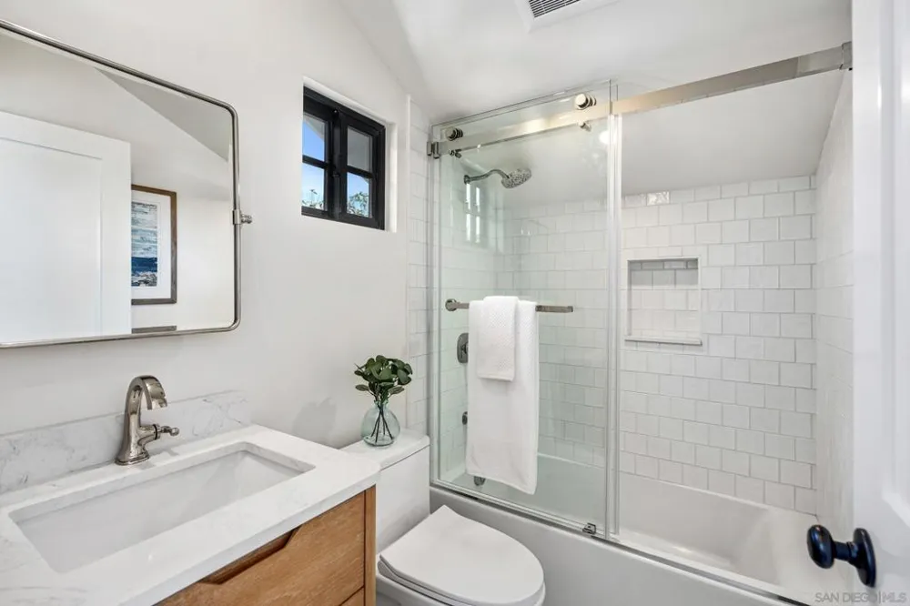 1312 3rd St Coronado, CA 92118