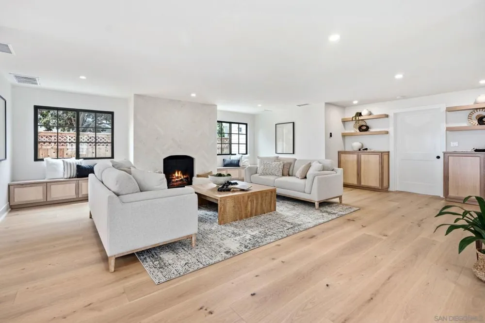 1312 3rd St Coronado, CA 92118