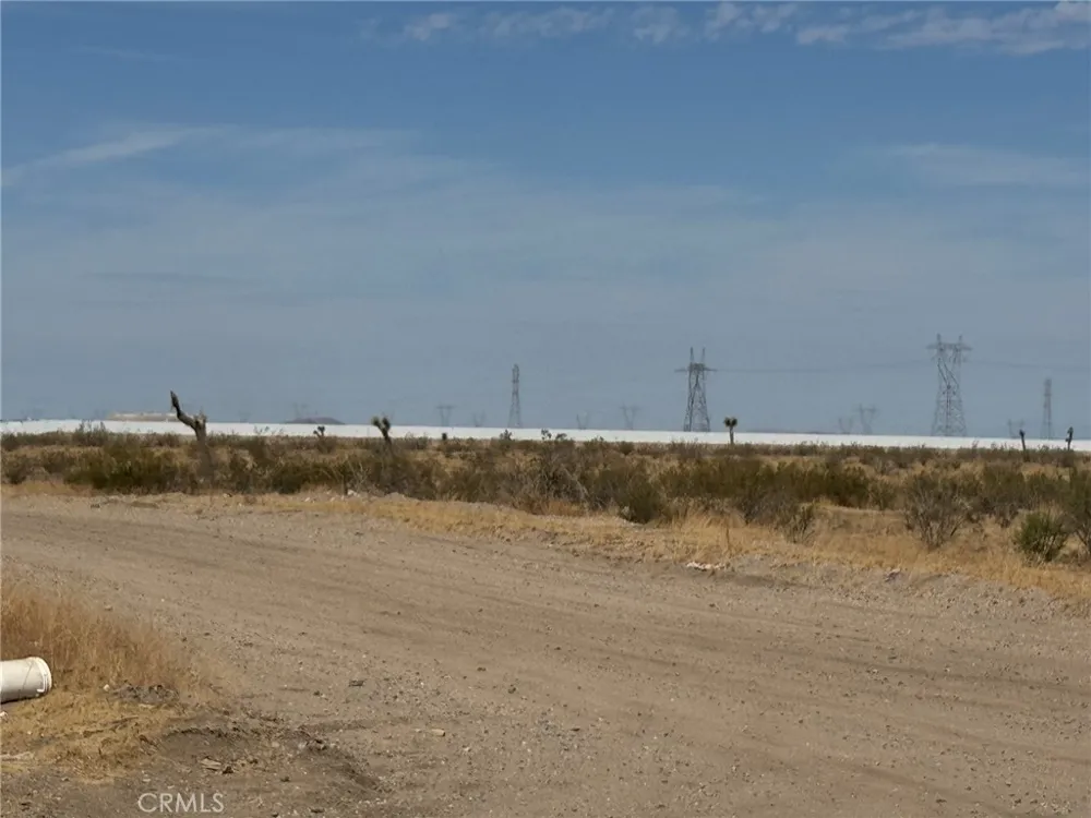 10501 Holly Road Adelanto, CA 92301