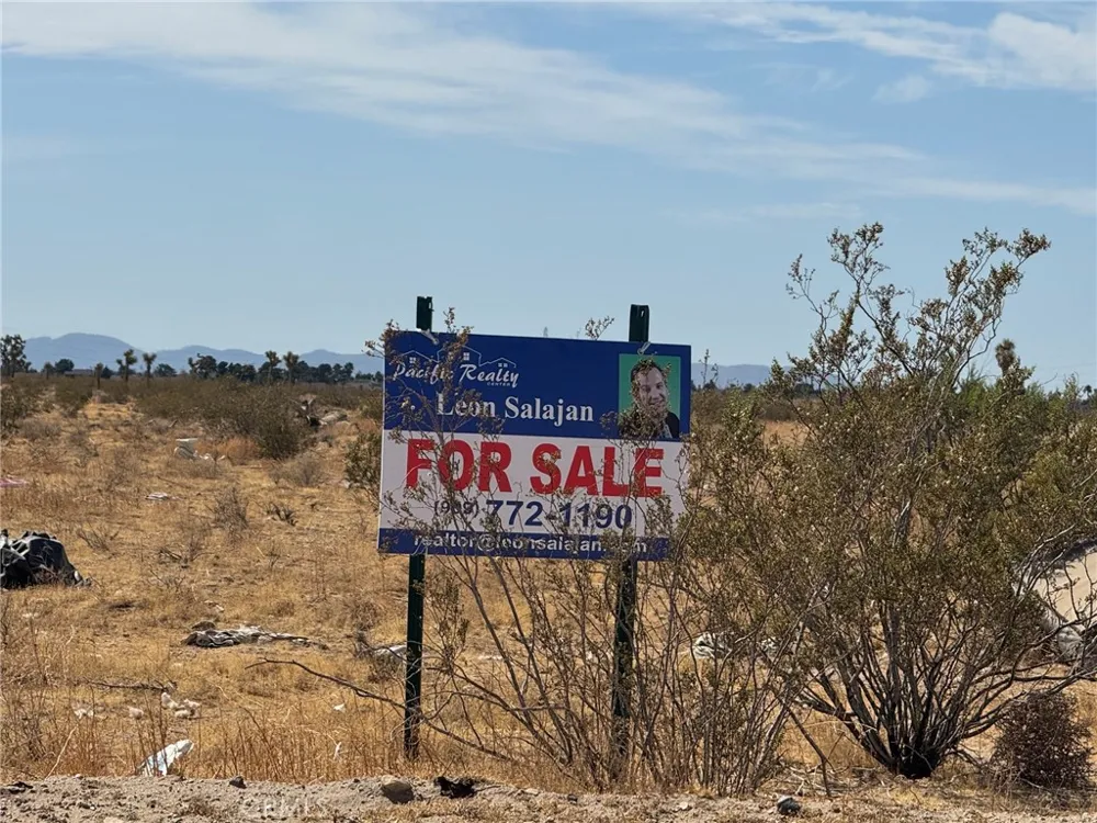10501 Holly Road Adelanto, CA 92301