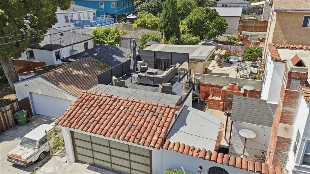 4400 W 59th Place Los Angeles, CA 90043