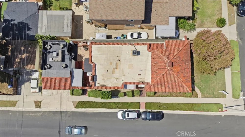 4400 W 59th Place Los Angeles, CA 90043