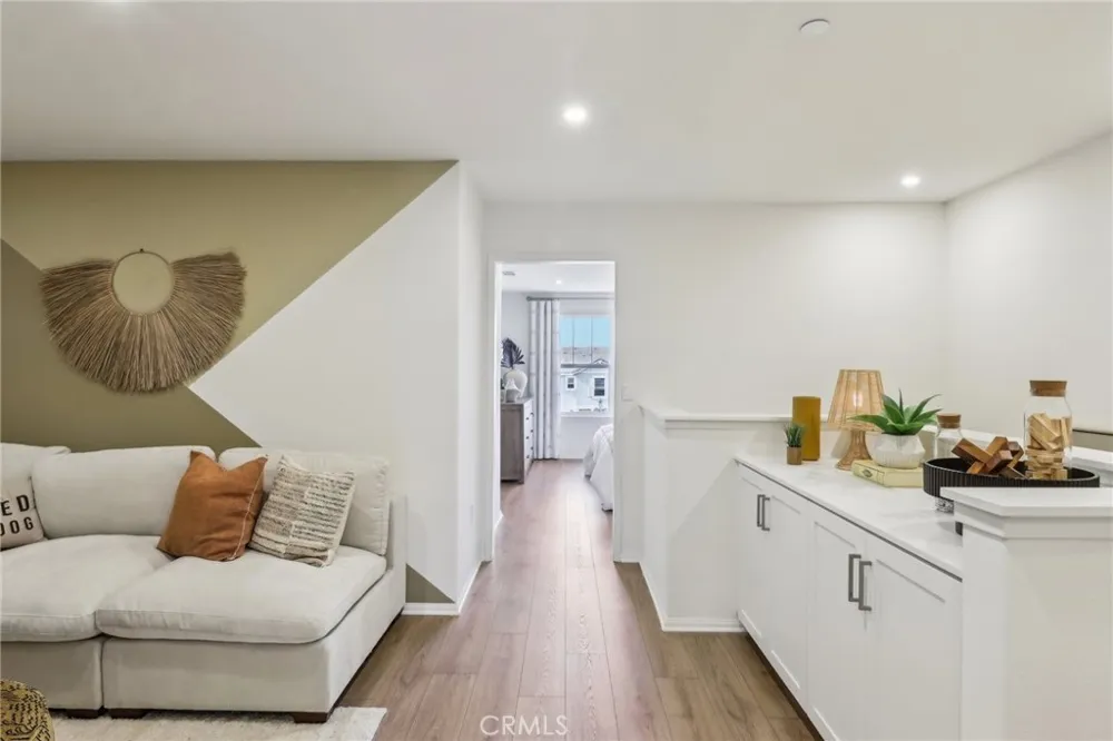 6382 Moonfire Lane #4 Fontana, CA 92336