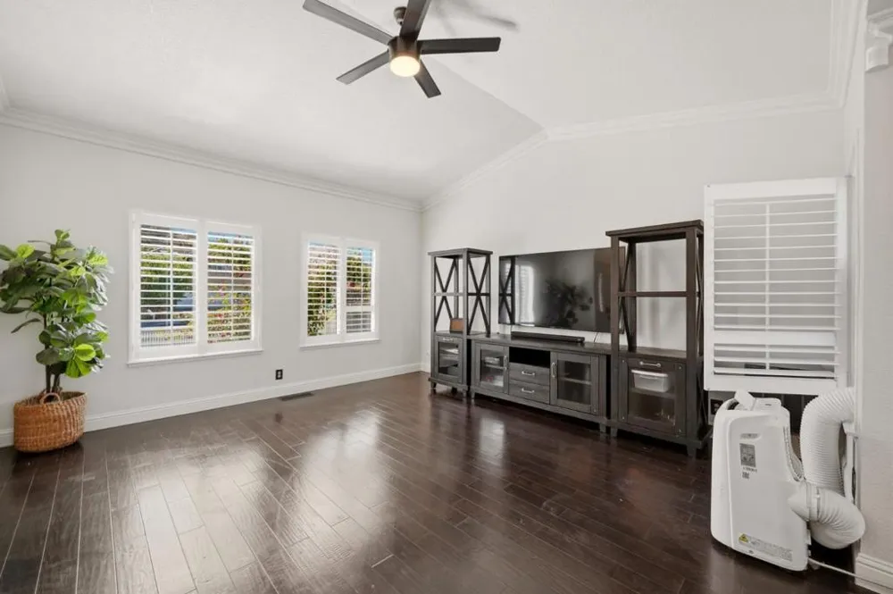 26 La Crosse Drive Morgan Hill, CA 95037