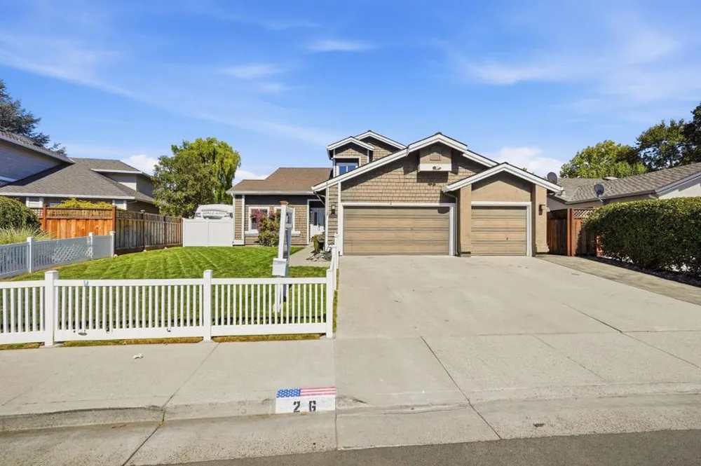 26 La Crosse Drive Morgan Hill, CA 95037