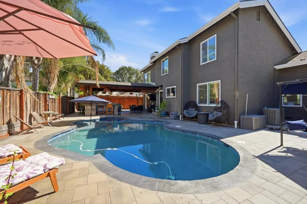 26 La Crosse Drive Morgan Hill, CA 95037