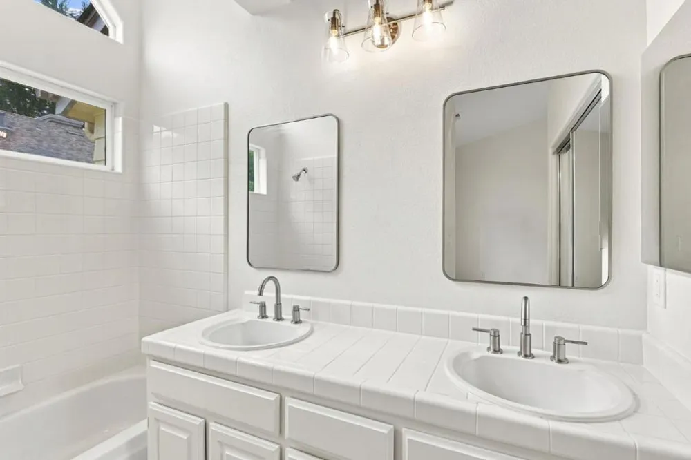 34 Erin Lane Half Moon Bay, CA 94019