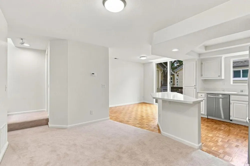 34 Erin Lane Half Moon Bay, CA 94019