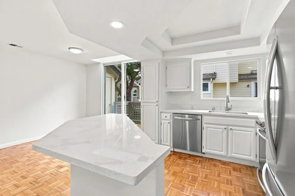34 Erin Lane Half Moon Bay, CA 94019