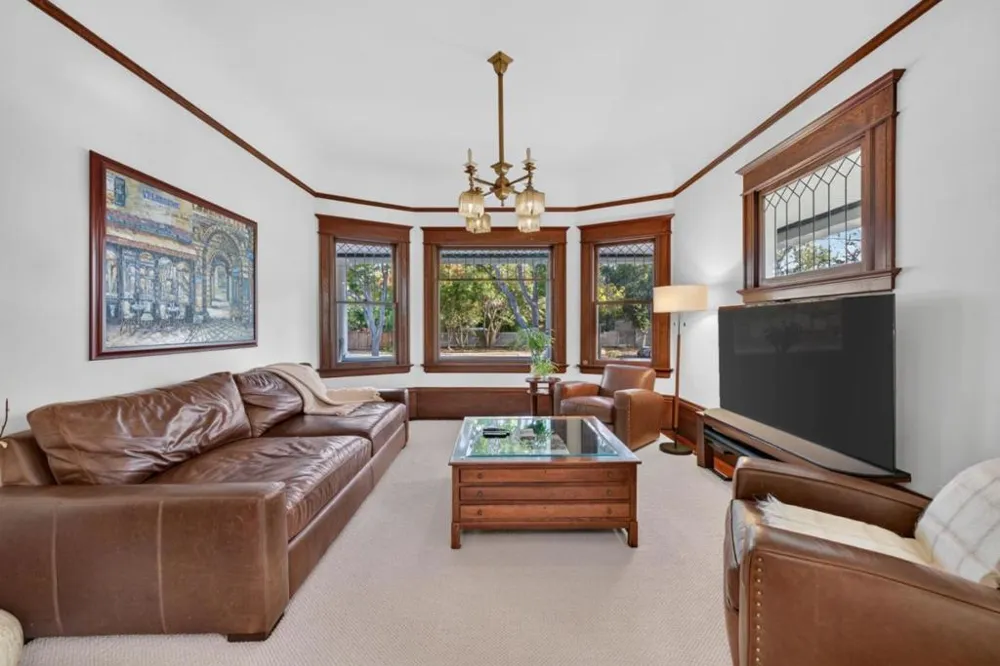 1061 Fremont Street Santa Clara, CA 95050